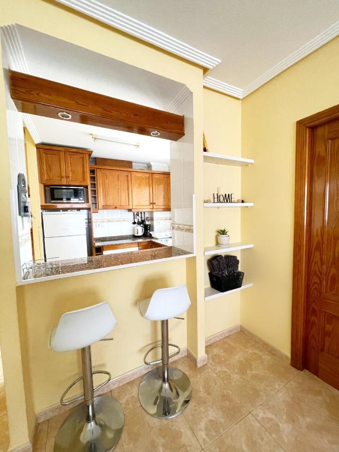 Daniela Apartament Torrevieja Dış mekan fotoğraf